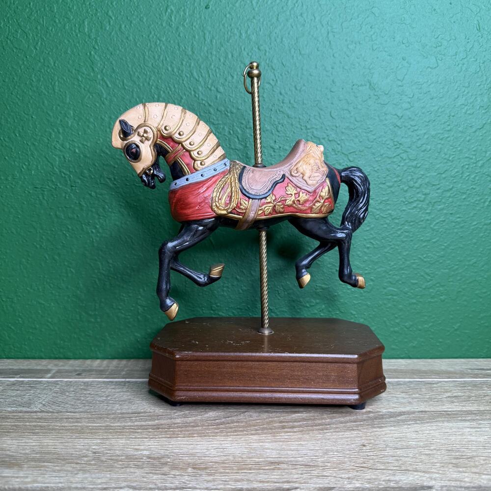 Carousel Horse Figure – Vintage Circus & Carnival Collectible – Shelf Decor Gift